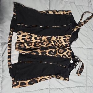 Tripp NYC Black and Leopard Print Top